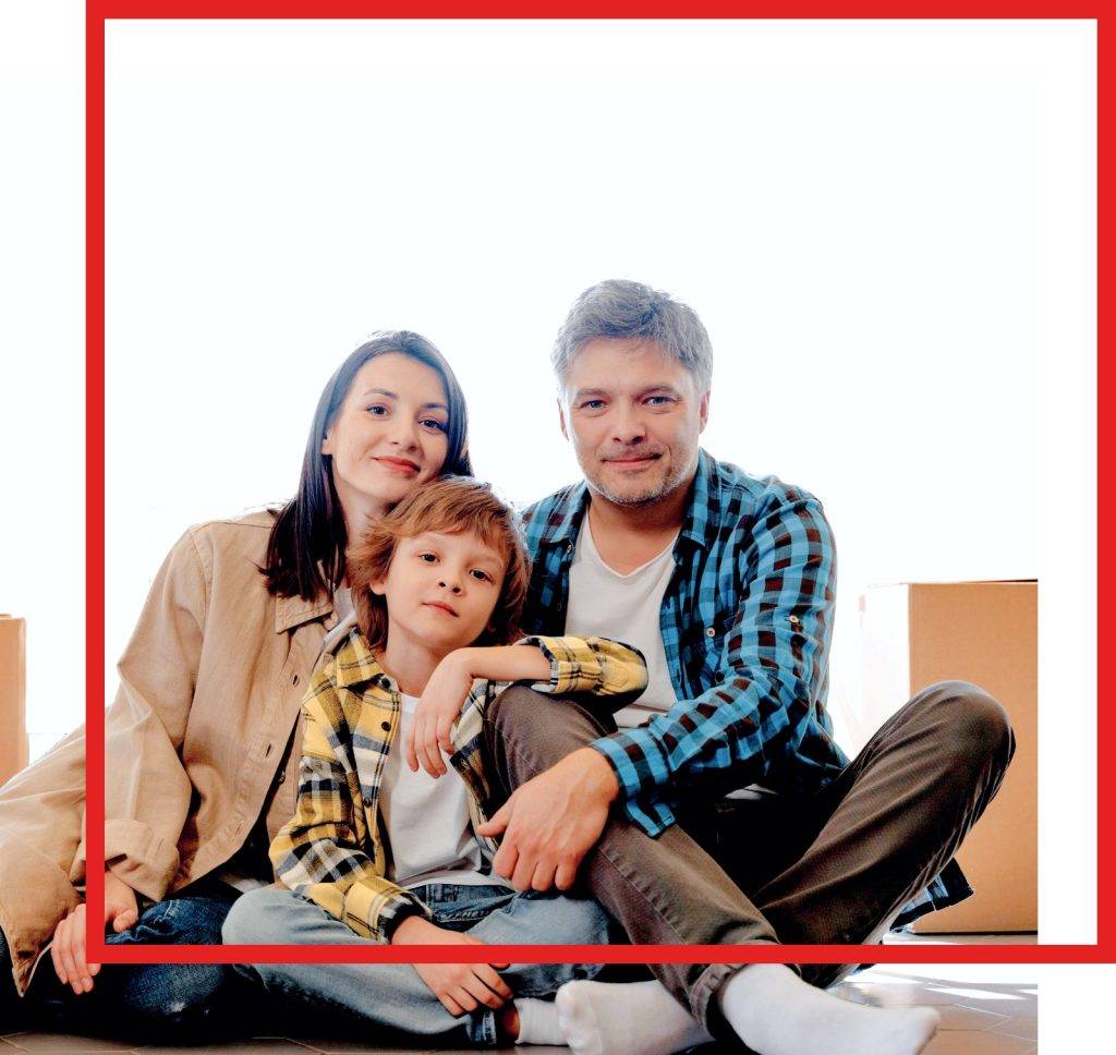 Happy_family_after_moving